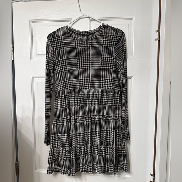 Cute houndstooth shirt - Picture 1 of 3